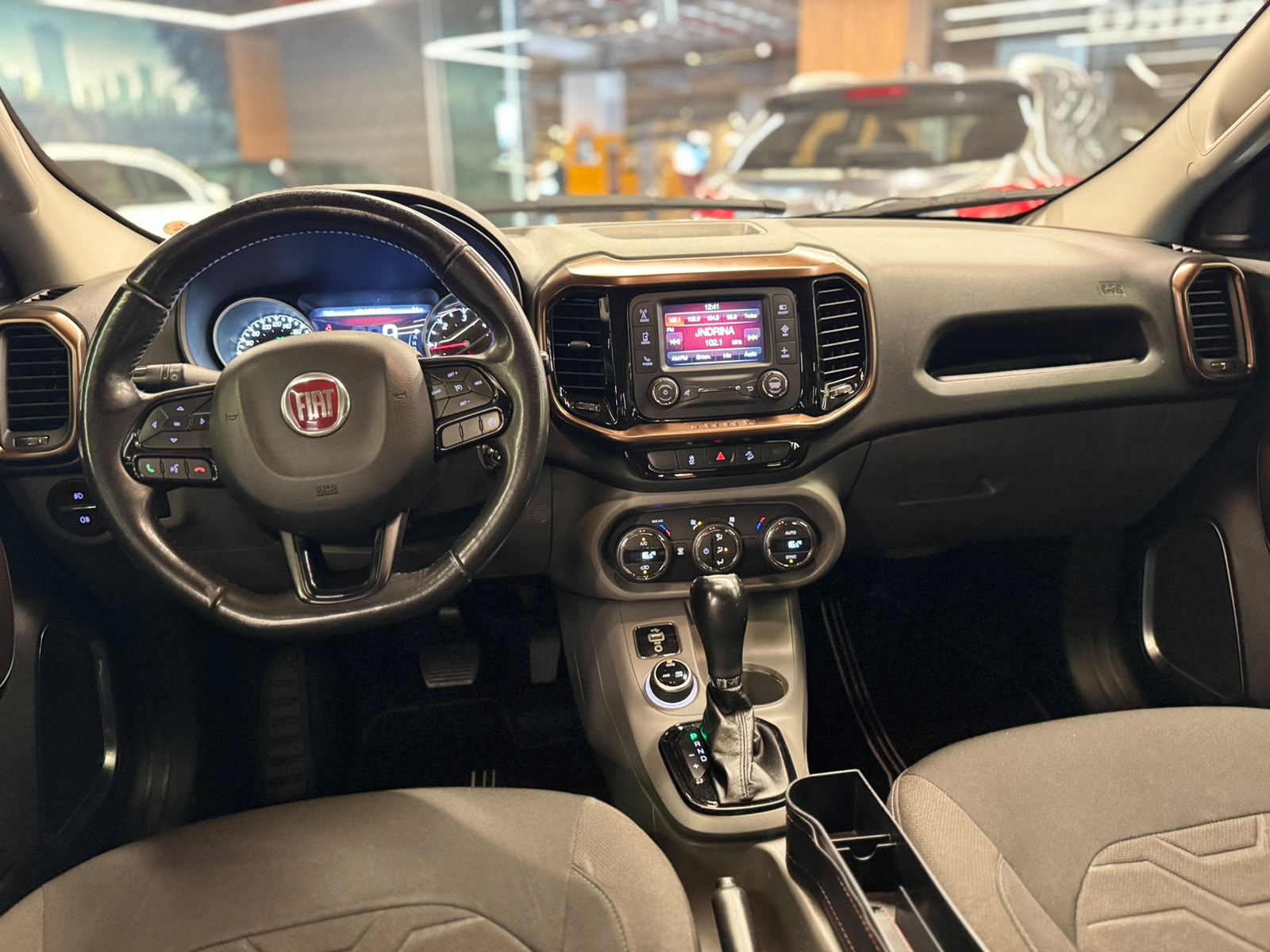 Fiat Toro Volcano 2.0 16V 4X4 Tb Diesel Aut. - foto 13