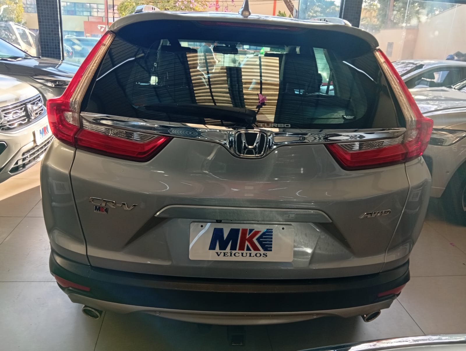 Honda CR-V Touring 1.5 Turbo 4x4 CVT - foto 9