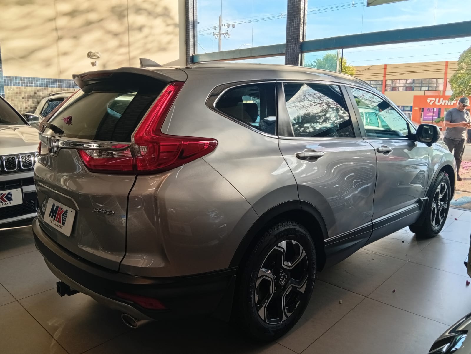 Honda CR-V Touring 1.5 Turbo 4x4 CVT - foto 11