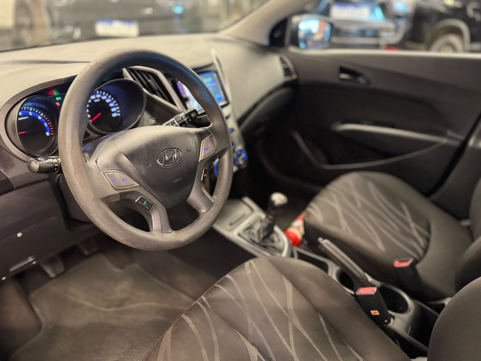 Hyundai HB20 1.0 Comfort Plus - foto 11