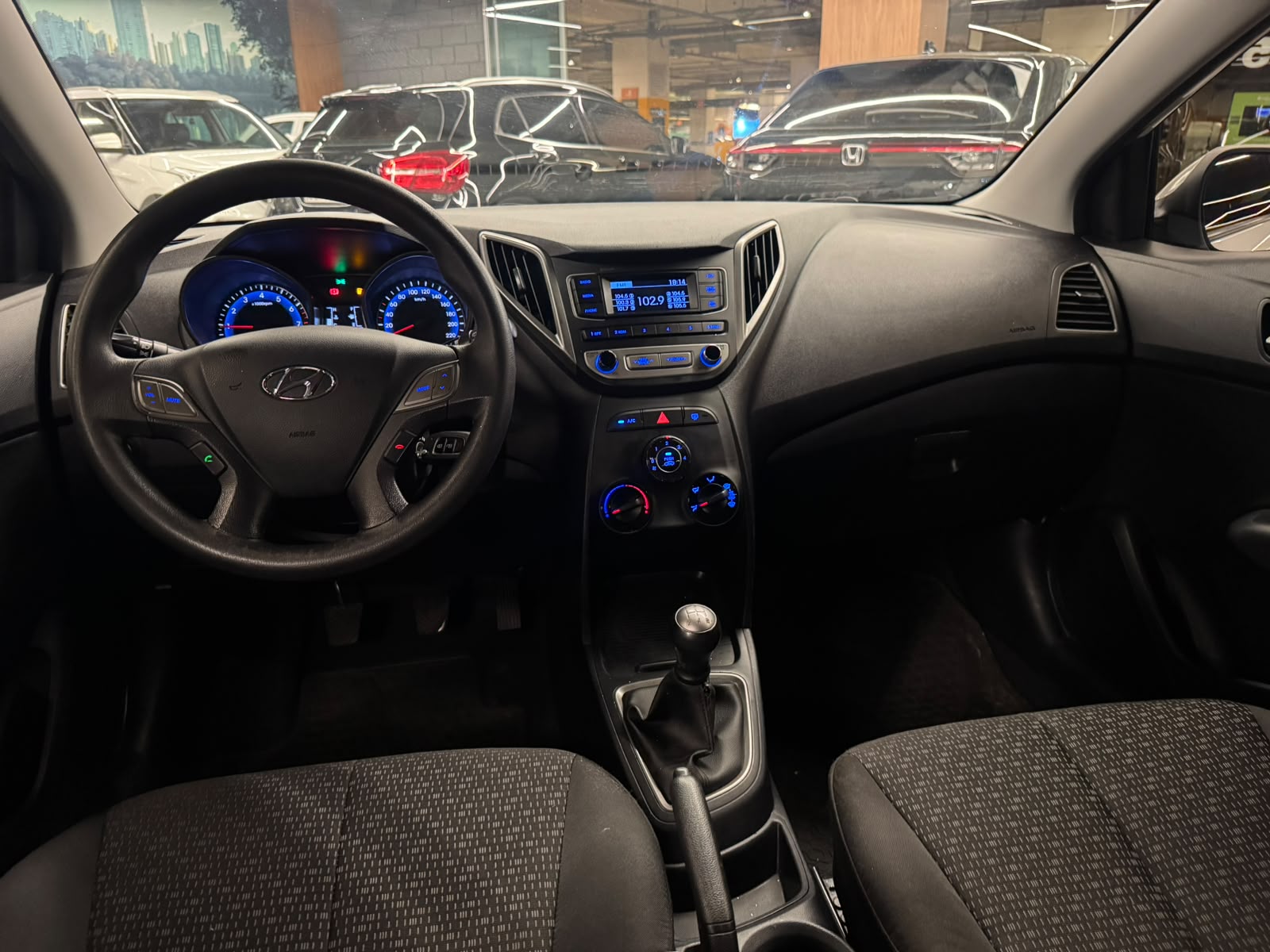 Hyundai HB20 1.0 Comfort Plus - foto 13