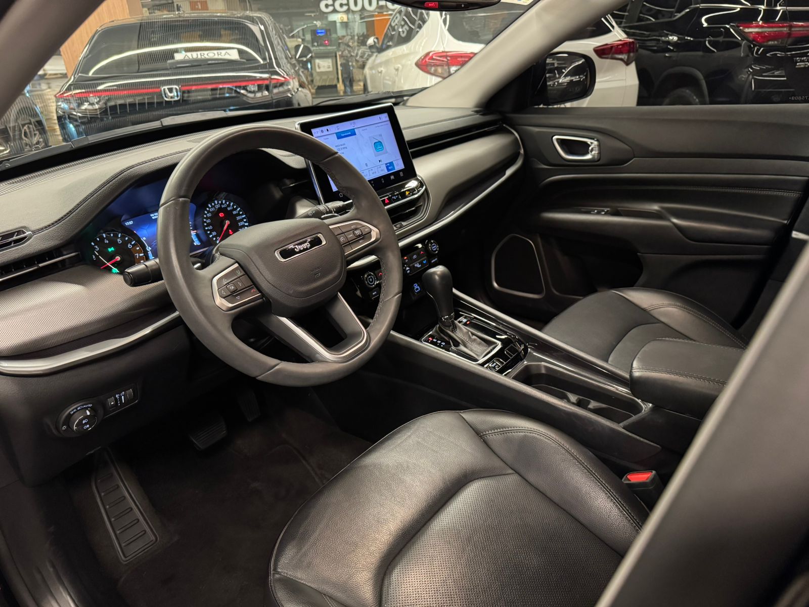 Jeep Compass 1.3 T270 Longitude 80 anos (Aut) - foto 11