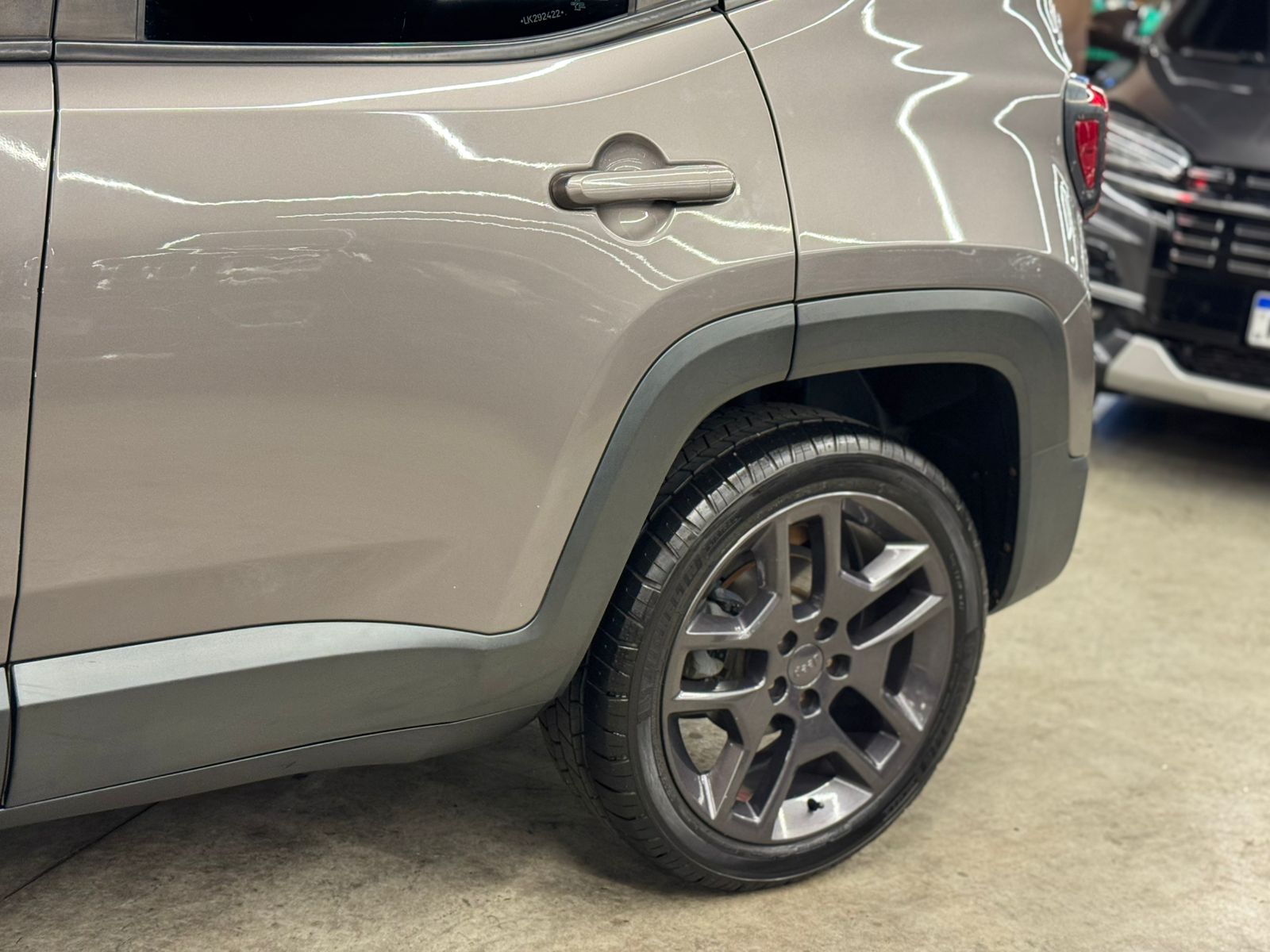 Jeep Renegade 1.8 Limited (Aut) - foto 5