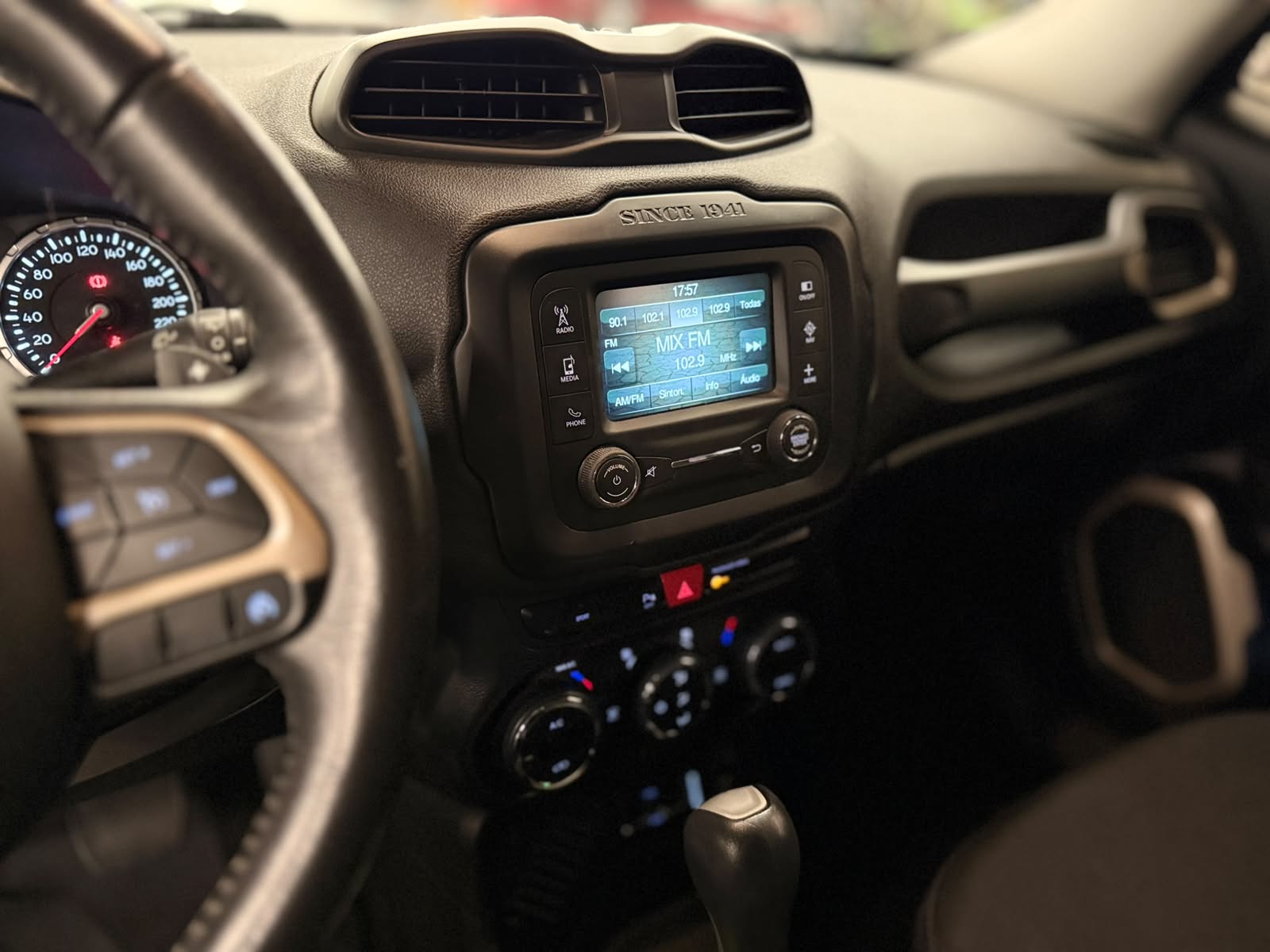 Jeep Renegade Longitude 1.8 E.torQ (Flex) (Aut) - foto 17