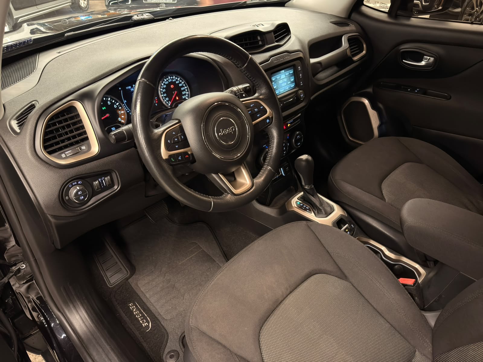 Jeep Renegade Longitude 1.8 E.torQ (Flex) (Aut) - foto 13