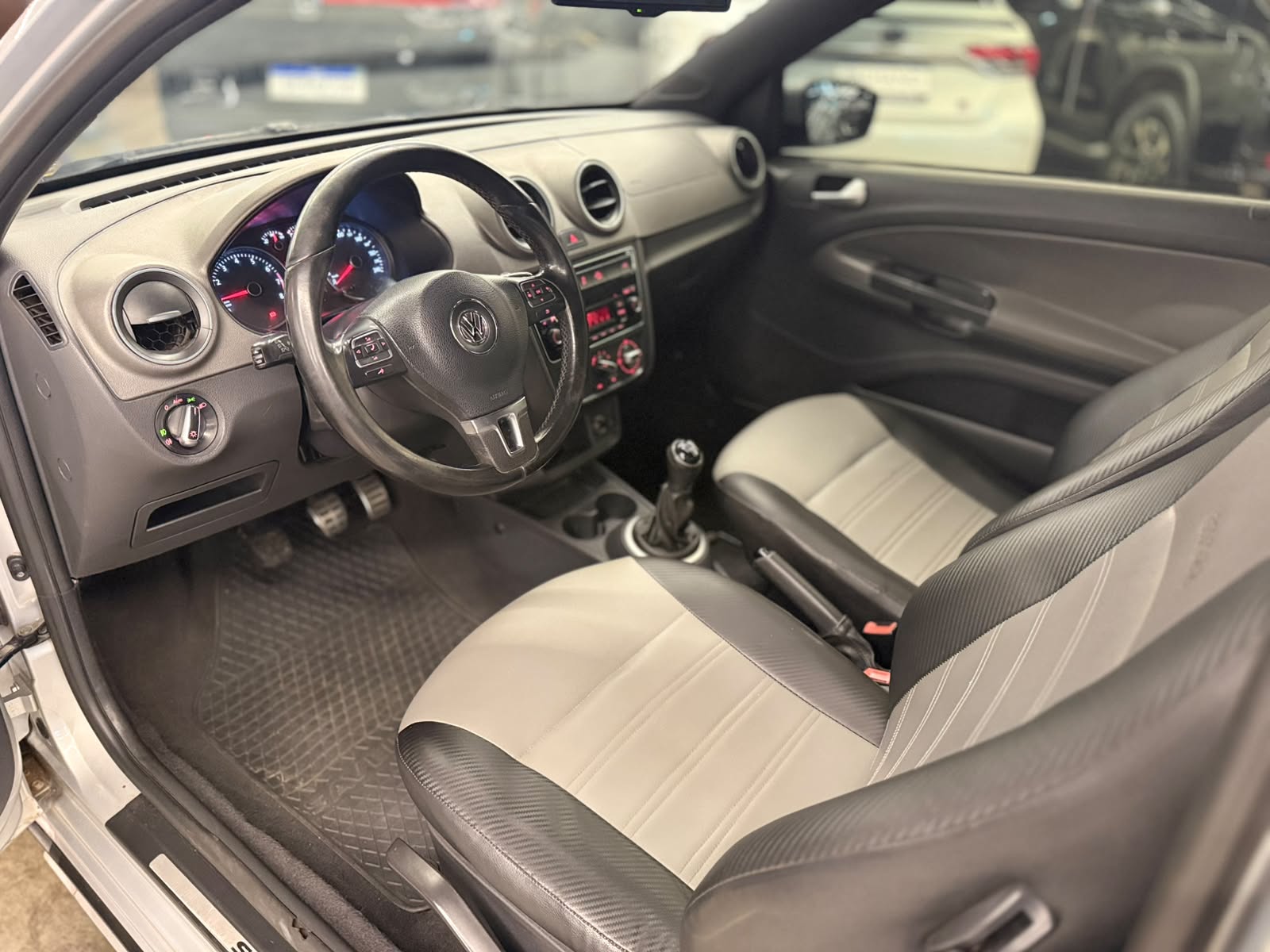 Volkswagen Saveiro Cross 1.6 16v MSI (Flex) (Cab Dupla) - foto 5