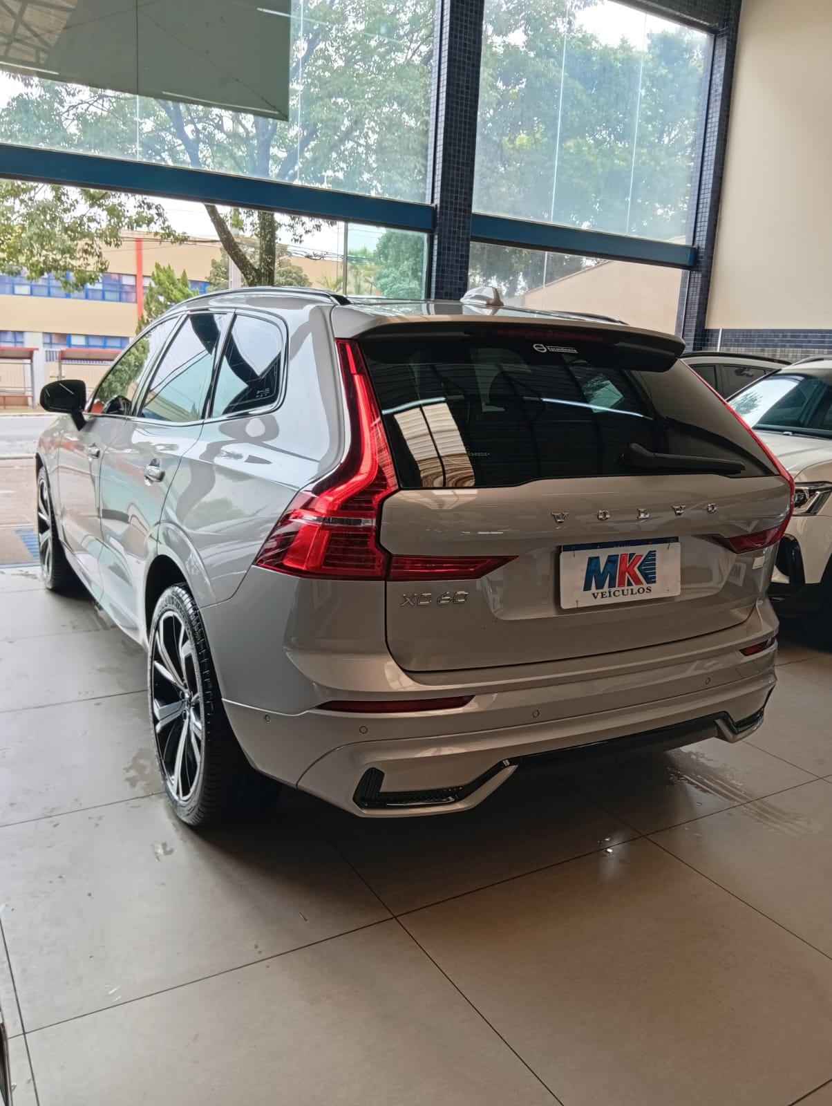 Volvo XC60 2.0 T8 Recharge Ult Dark Hybrid AWD - foto 11