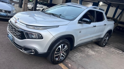 Toro Volcano  2.0 diesel AT9 4x4