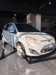 Fiesta Hatch Hatch. Rocam 1.0 (flex)