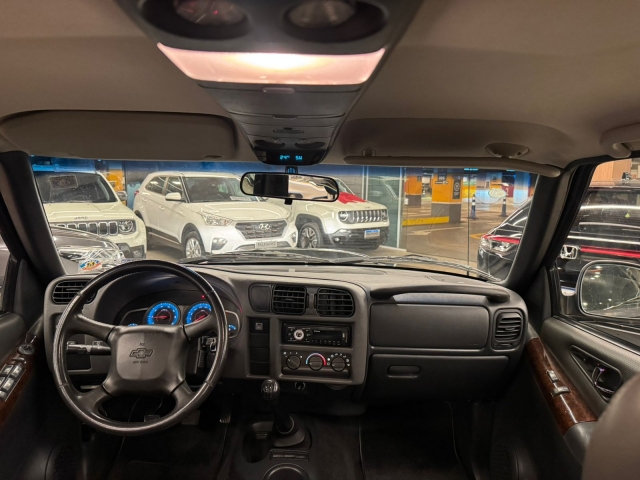 Chevrolet S10 Executive 4x2 2.4 (flex) (cab. dupla) - foto 14