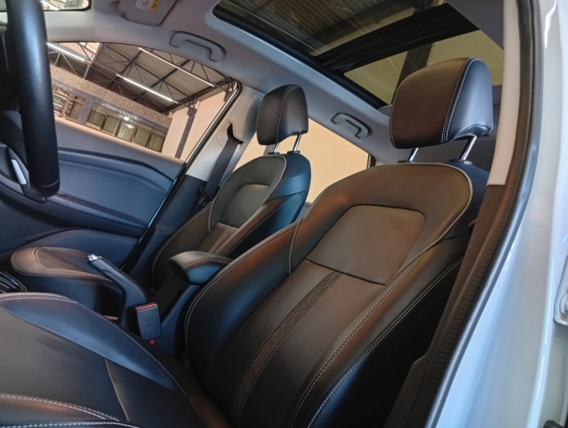 Chevrolet Tracker 1.2 Turbo Premier (aut) - foto 10