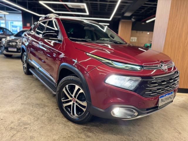 Folhacar - 2016 - Fiat Toro Volcano 2.0 diesel AT9 4x4 - Londrina