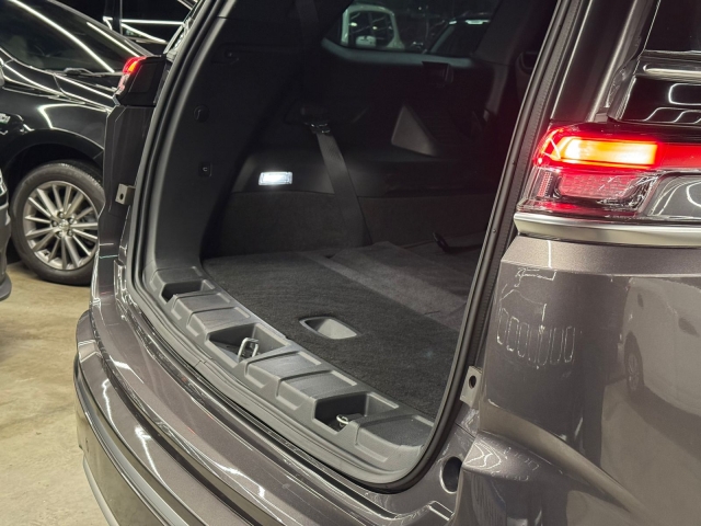 Jeep Commander 1.3 T270 Overland (Aut) - foto 4