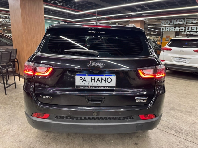 Jeep Compass 1.3 T270 Longitude (Aut) - foto 4