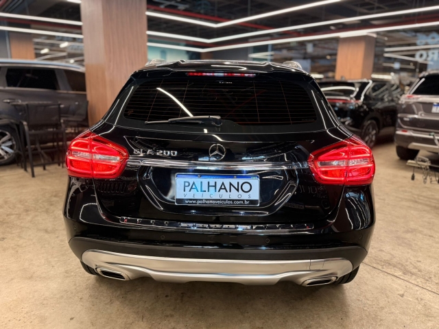 Mercedes-Benz Classe GLA GLA 200 Advance - foto 4