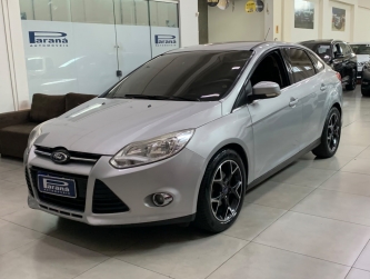 Focus Sedan Titanium 2.0 16V PowerShift