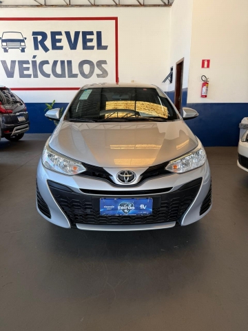 Toyota Yaris 2022 à venda