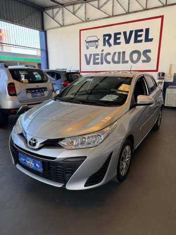 Toyota Yaris 1.3 Xl Live CVT - foto 2