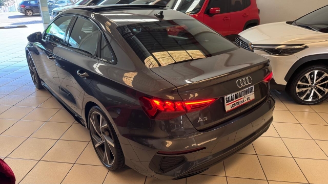 Audi A3 2.0 Hybrid Perform Black S Tronic - foto 4