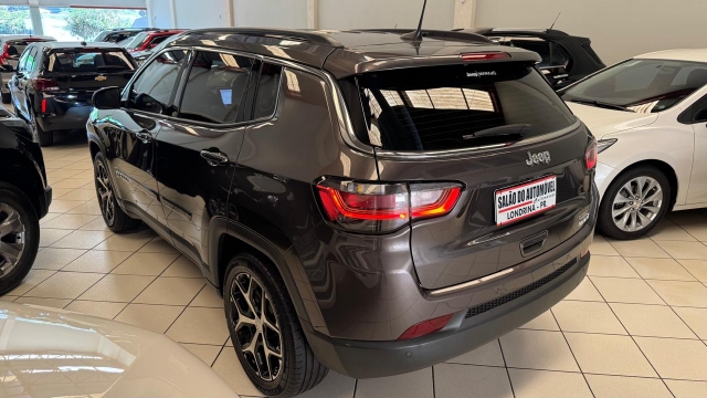 Jeep Compass 1.3 T270 Longitude (aut) - foto 3