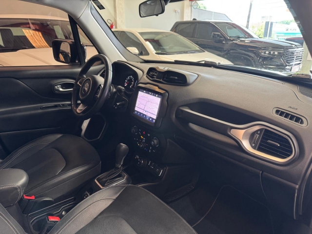 Jeep Renegade 2.0 TDI Longitude 4wd - foto 6
