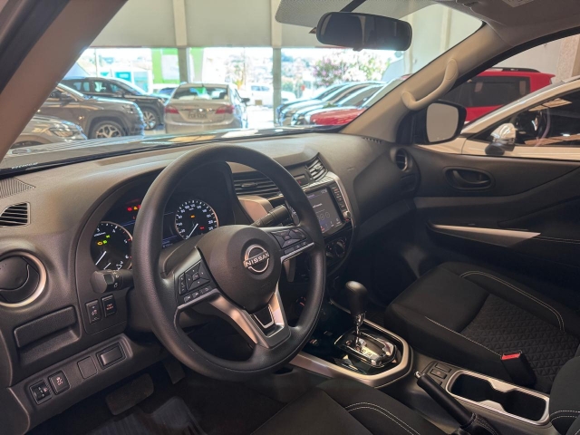 Nissan Frontier 2.3 Cd Attack 4X4 4wd (aut) - foto 5