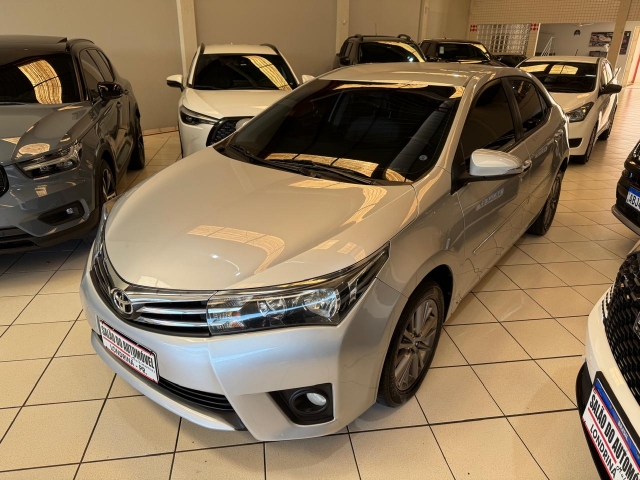 Toyota Corolla 2.0 XEi Multi Drive S - foto 2