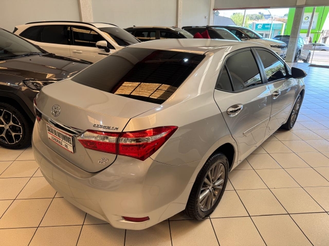 Toyota Corolla 2.0 XEi Multi Drive S - foto 3