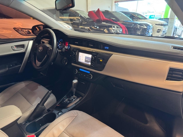 Toyota Corolla 2.0 XEi Multi Drive S - foto 7