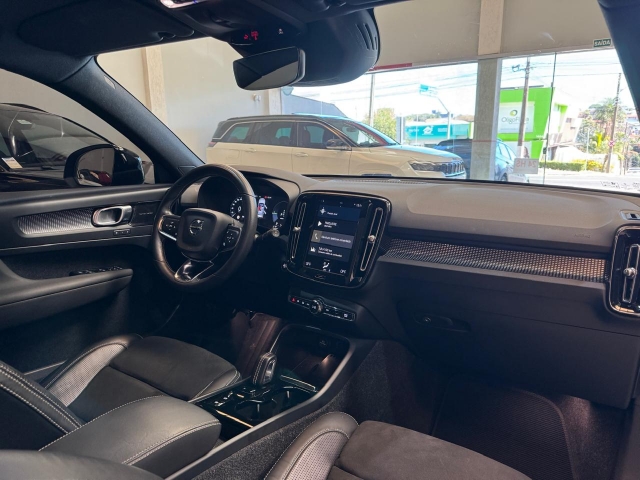 Volvo XC40 1.5 T5 R Design Recharge Dct - foto 7