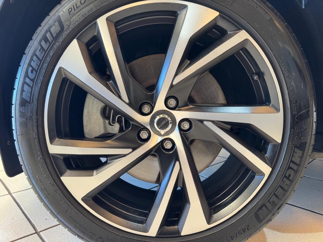 Volvo XC40 1.5 T5 R Design Recharge Dct - foto 11