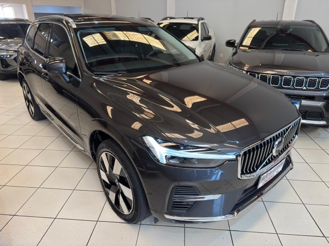 Volvo XC60 2024 à venda