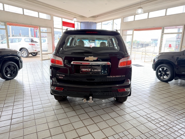 Chevrolet Trailblazer 2.8 Td LTZ 4wd (aut) - foto 8