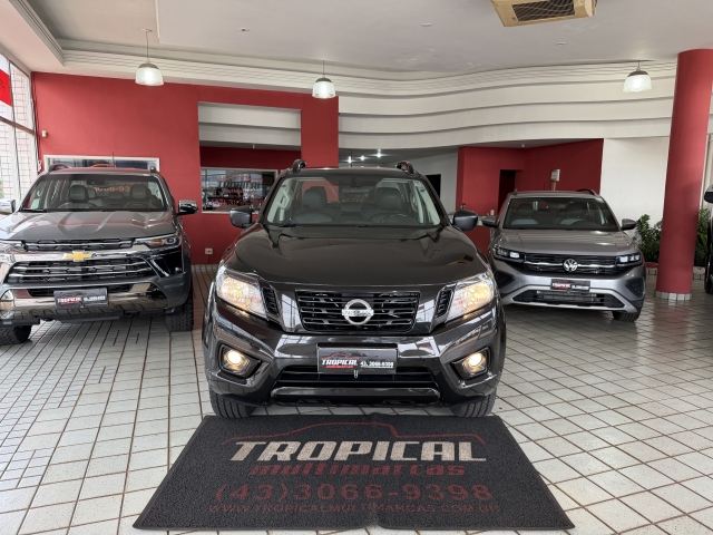 Nissan Frontier 2.3 Attack 4X4 (auto) - foto 2