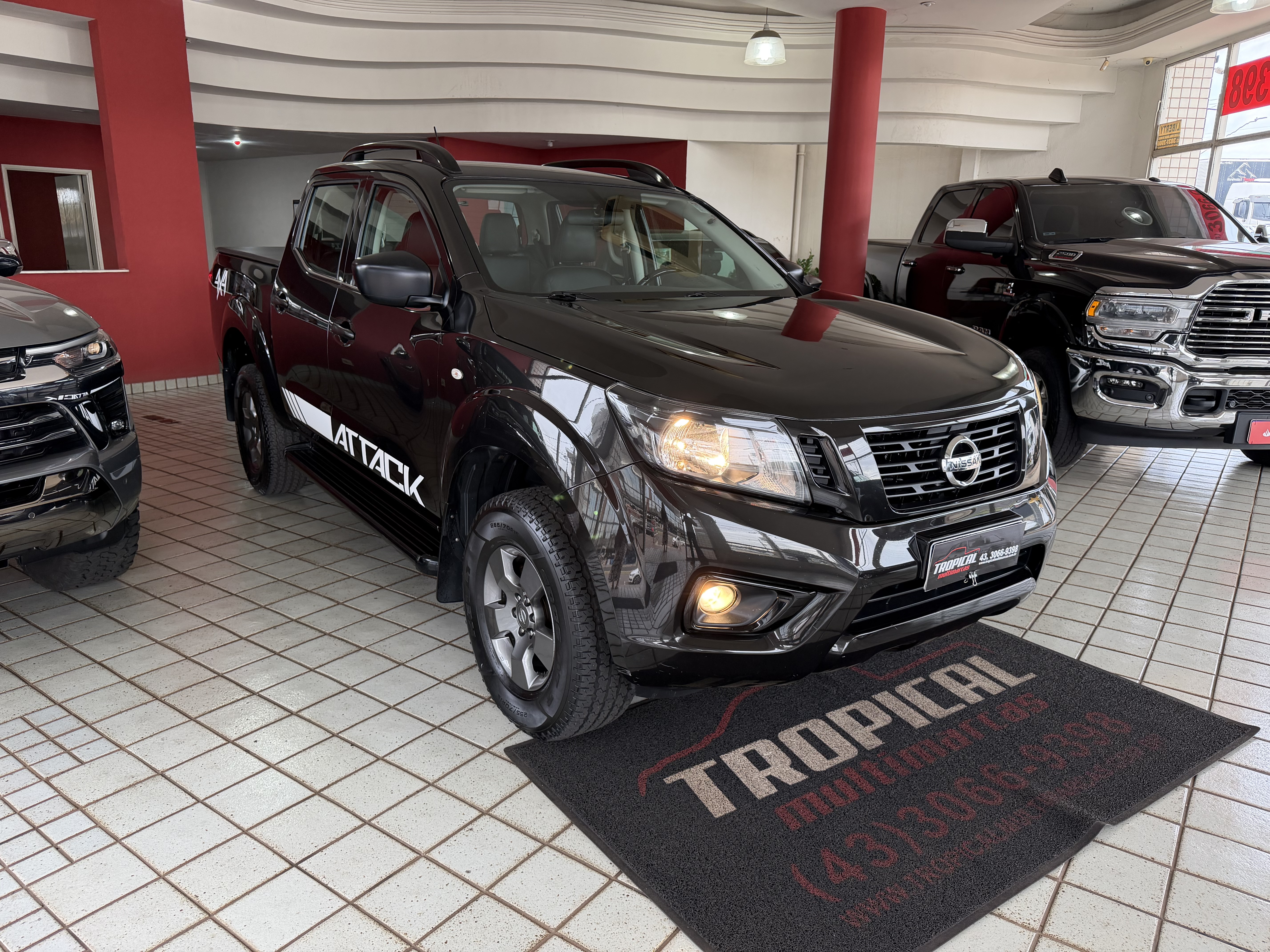 Nissan Frontier 2.3 Attack 4X4 (auto) - foto 3