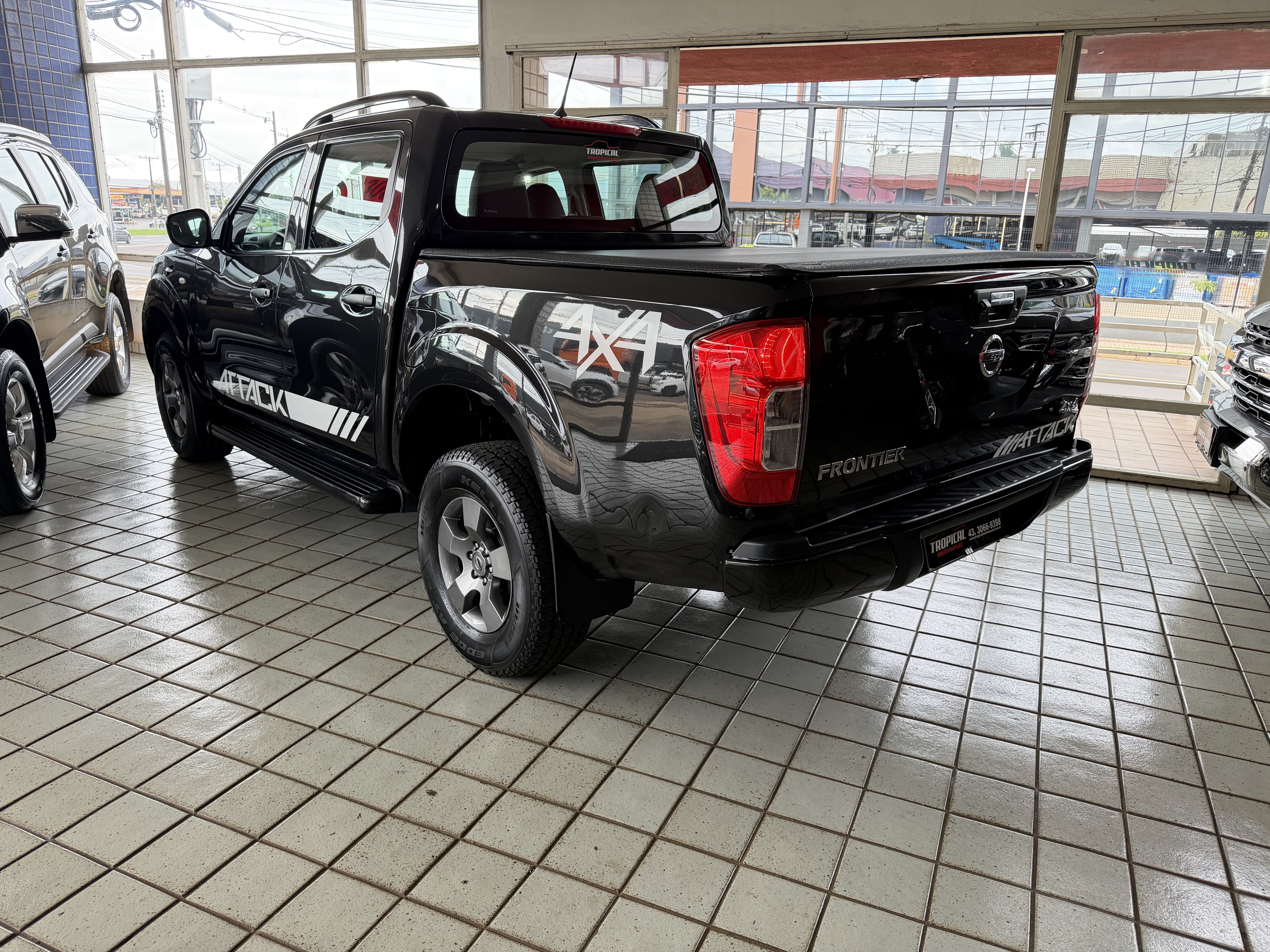 Nissan Frontier 2.3 Attack 4X4 (auto) - foto 9