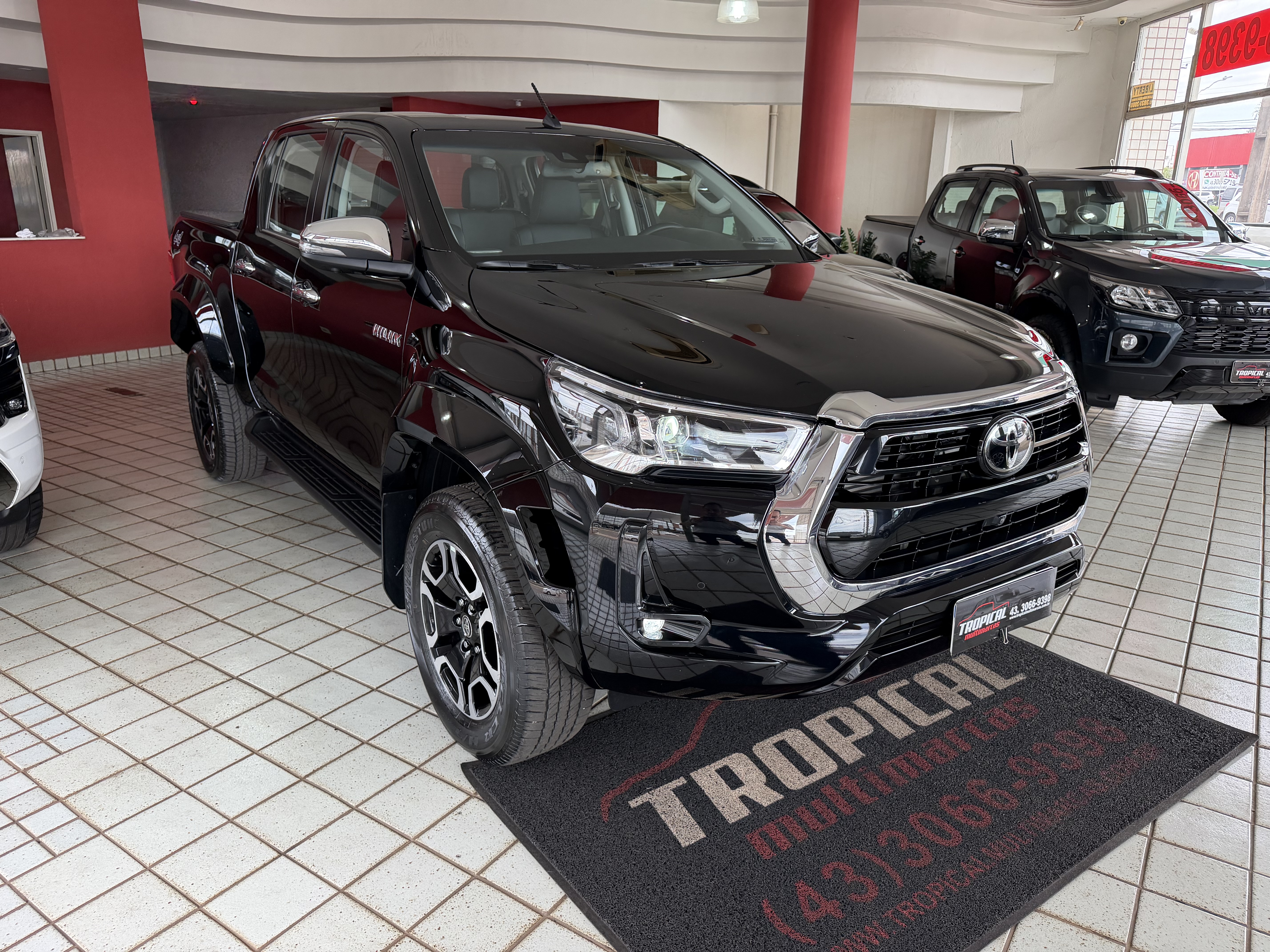 Toyota Hilux 2.8 TDI Cd Srx Plus 4X4 4wd (aut) - foto 3