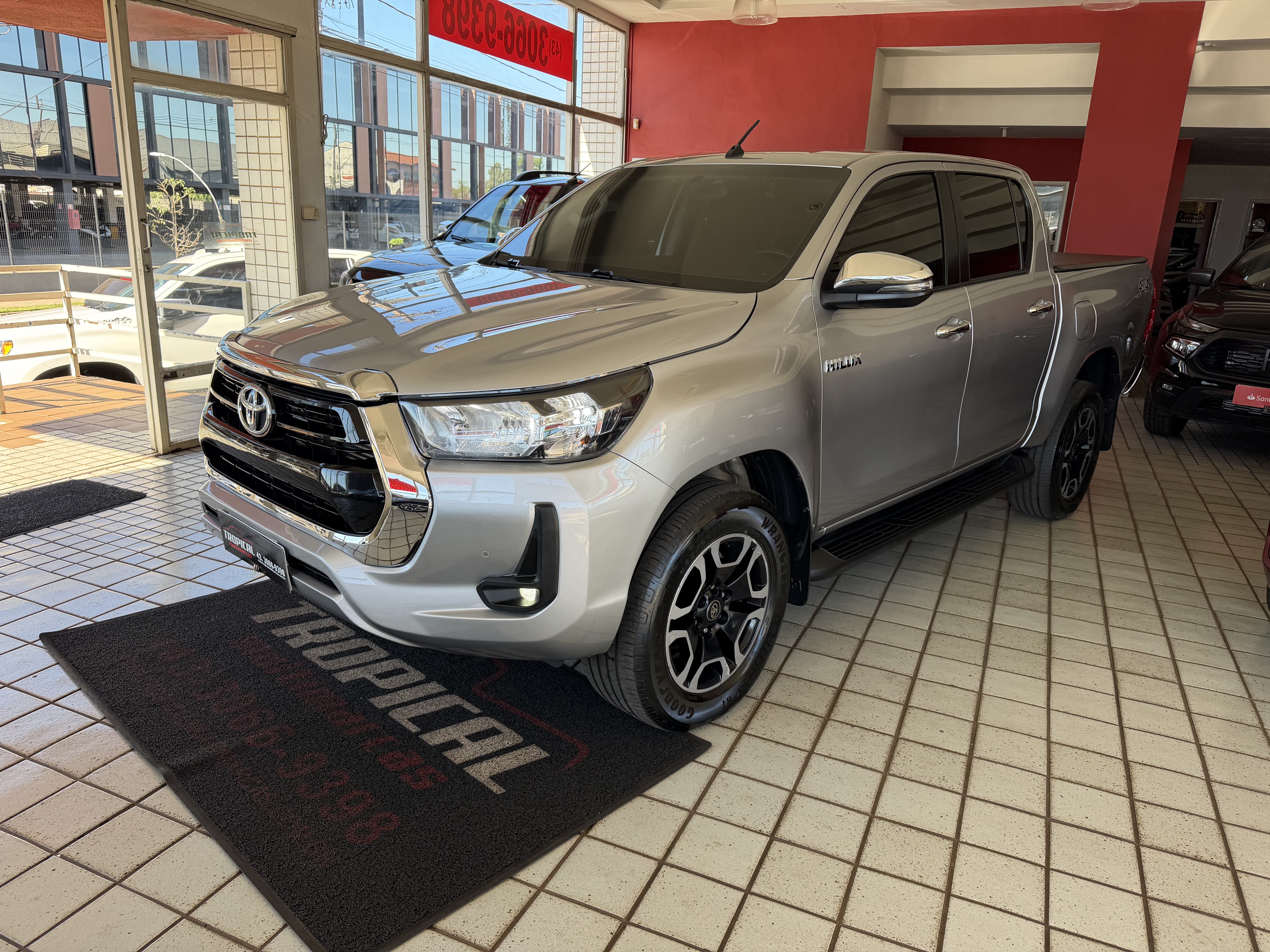Toyota Hilux Cd 2.8 TDI Sr 4wd - foto 5
