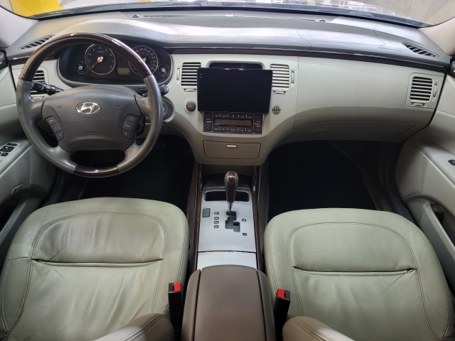 Hyundai Azera 3.3 V6 - foto 9