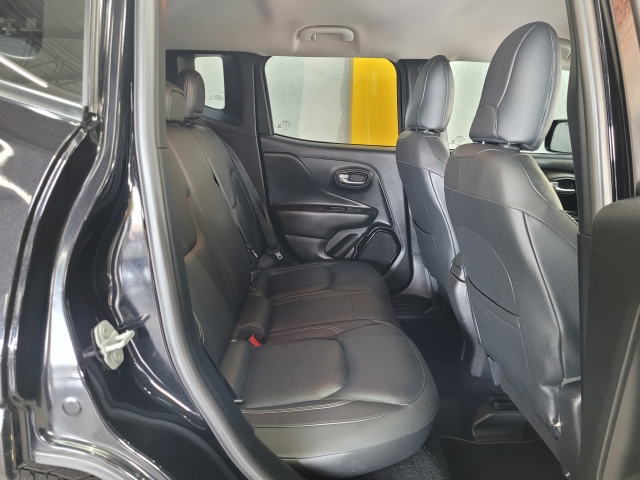 Jeep Renegade Limited 1.8 (Aut) (Flex) - foto 9