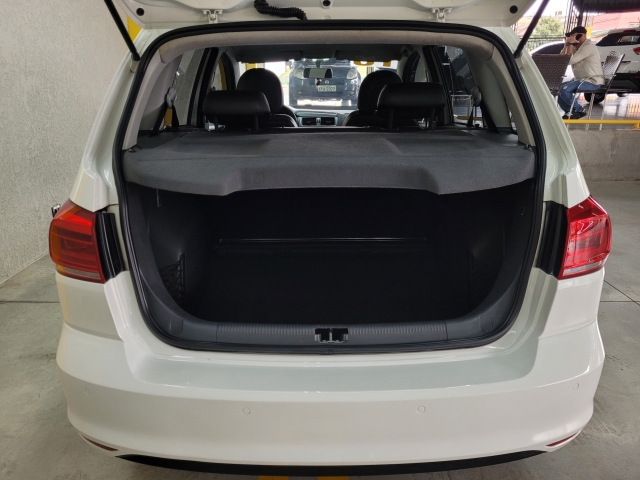 Volkswagen SpaceFox 1.6 MSI Trendline (Flex) - foto 10