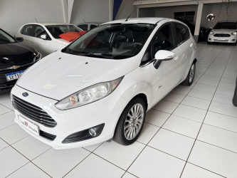 Fiesta Hatch New New Fiesta Titanium 1.6 16V PowerShift