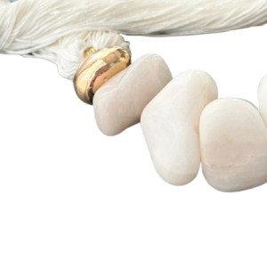 Colar Quartzo Branco e Pedra Dourada - 