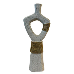 Escultura Triangulo Vazado - 