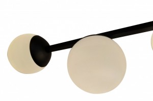 Pendente de Alumínio Preto com 7 Globos Brancos - 