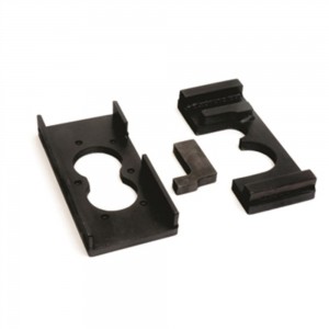 Dispositivo para extração com auxílio de prensa