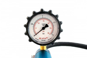 Equipamento para Teste de Arrefecimento  De  Caminhões Diesel  com Radiadores Comuns e Selados - Planatc SA 3000 - 