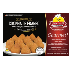 Coxinha de frango com requeijão cremoso