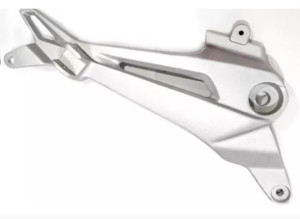 SUPORTE PEDALEIRA TRASEIRA BACALHAU FAN 150/MIX/EX (L/D)