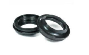 BORRACHA TAPA PÓ TITAN 150/NXR BROS 125/150/XLR 125/CBX 150/CBX 200 STRADA (PAR) (BENGALA)